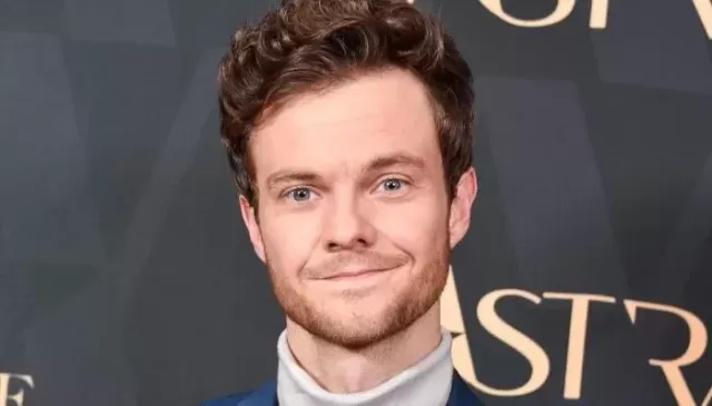 From Bruises to Bandages: Jack Quaid's Playful NBA Courtside Promotion